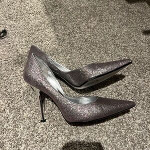 Guess glittery pumps